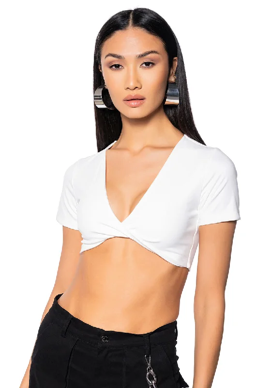 PAXTON YOGA SHORT SLEEVE CROPPED SHIRT